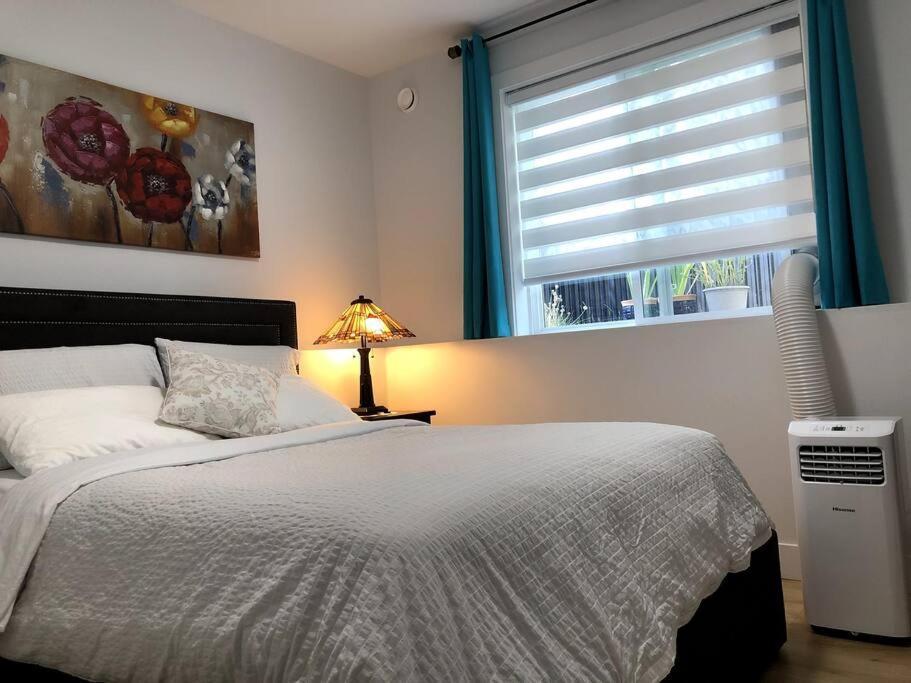 Gorgeous 2 Bedrooms Suite Private Entrane With Patio-Free Parking Maple Ridge Exteriör bild